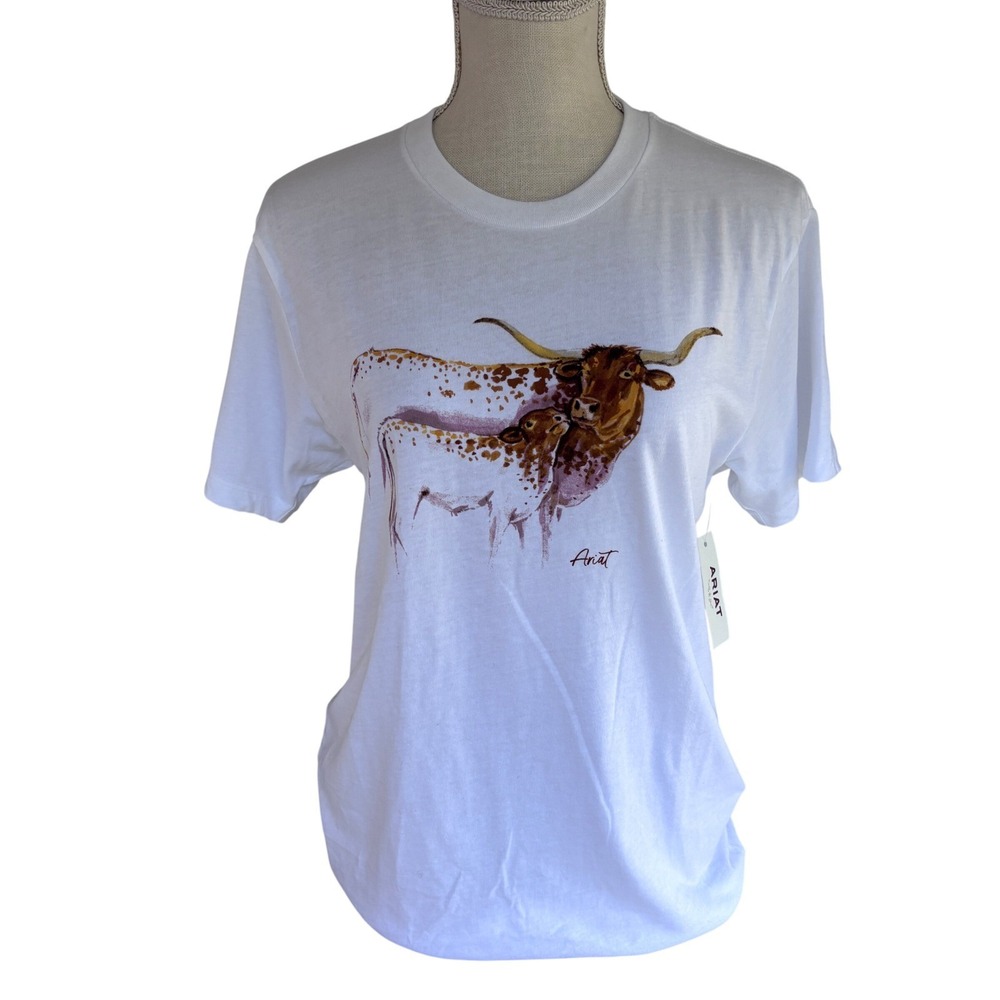 Ariat Womens Boyfriend Fit Short Sleeve Graphic‎ Tee  Medium New Cow Print - Picture 2 of 10